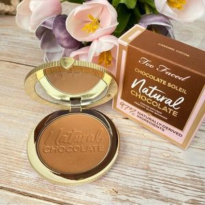 TOO FACED - CARAMEL COCOA CHOCOLATE SOLEIL BRONZER